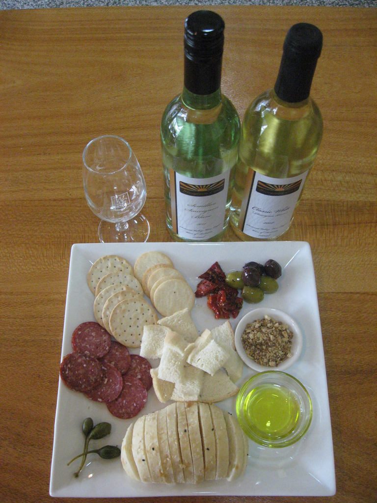 Woongooroo Estate Winery Kilcoy Kilcoy Cafe 3
